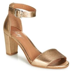 Betty London - CRETOLIA